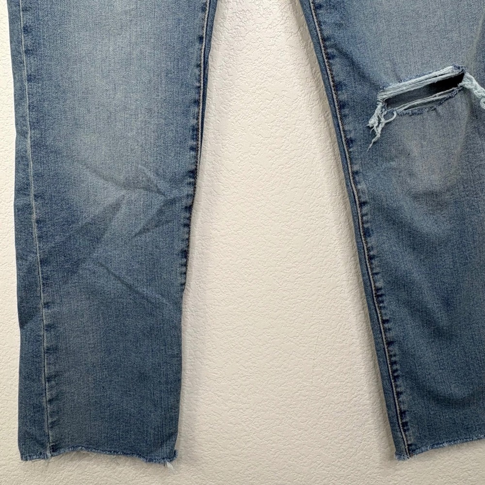 Levi's Wedgie Straight Jeans Distressed Ripped Light Wash High Rise Women 28x28 - Picture 7 of 9